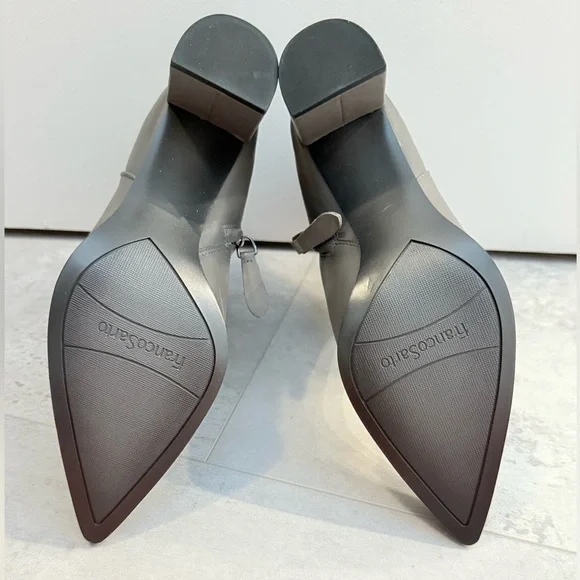 NWOB- 7.5- Franco Sarto Women's Demmi Pointed Toe Dress Bootie Ankle Boot - Picture 2 of 4